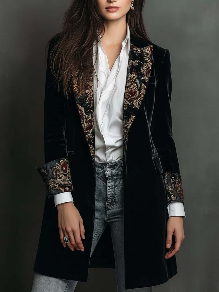 Léontine | Aansluitende zwarte blazer met barokpatroon