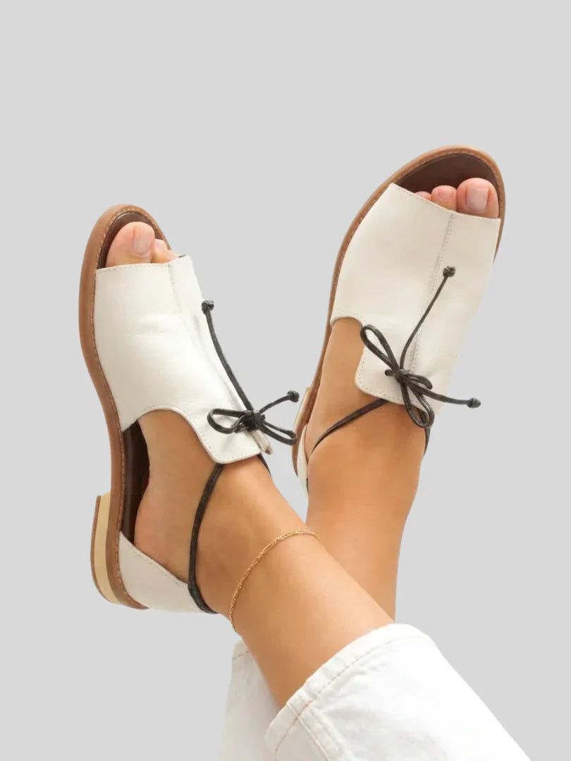 LILLIANA – SANDALEN VAN LEER MET BANDJES