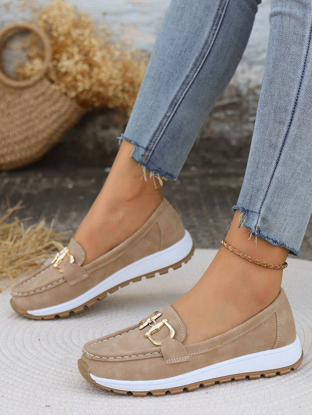 Ellie - Platte mocassins met gesp