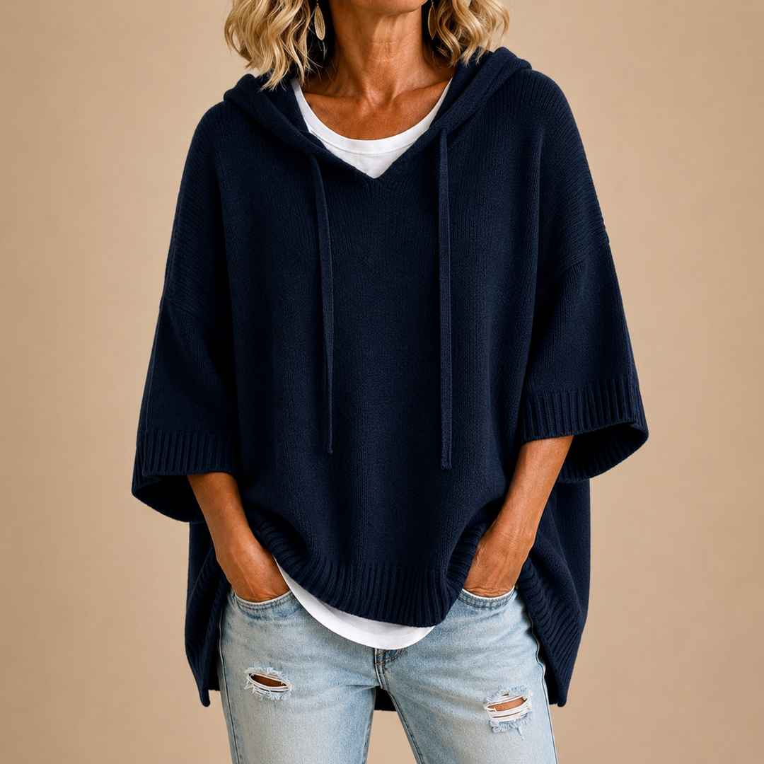 Oriana | Poncho met capuchon en driekwartmouwen