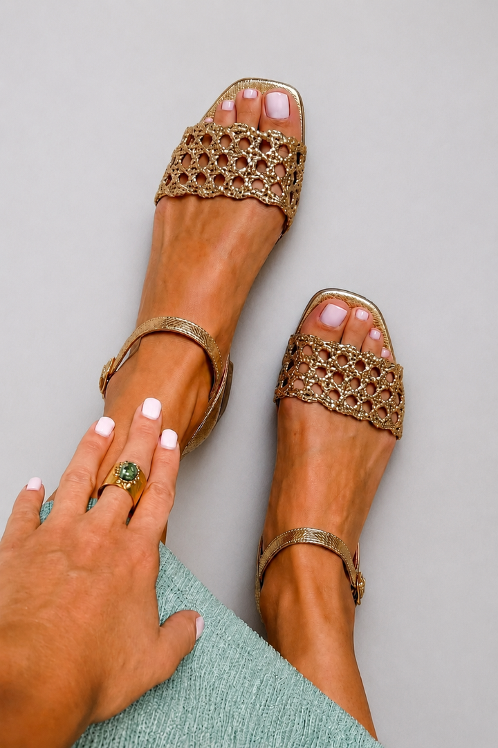 Aurora | Gouden Sandalen Zomerbetovering