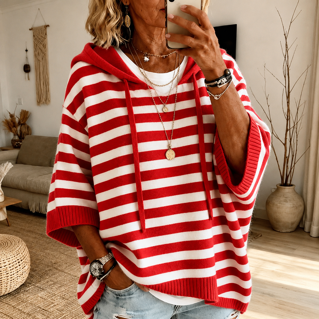 Charlotte™ | Elegante Rode Gestreepte Poncho met Capuchon