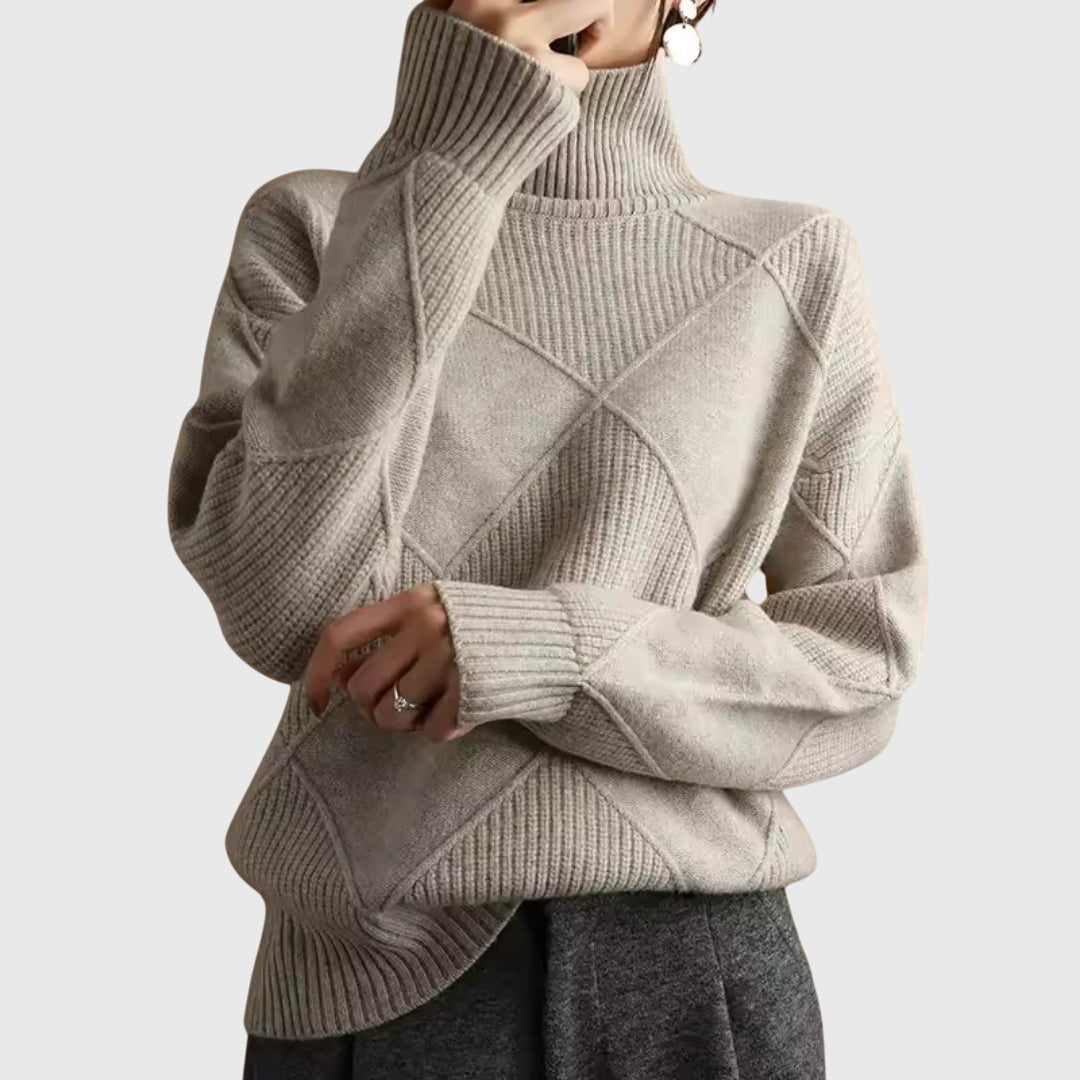 Angela | Coltrui met geometrisch patroon