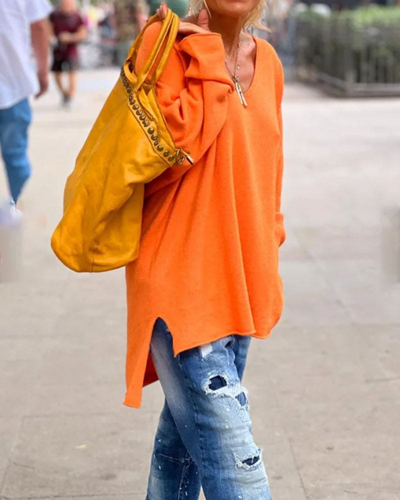 Jip | Oranje EK Blouse met een V-hals