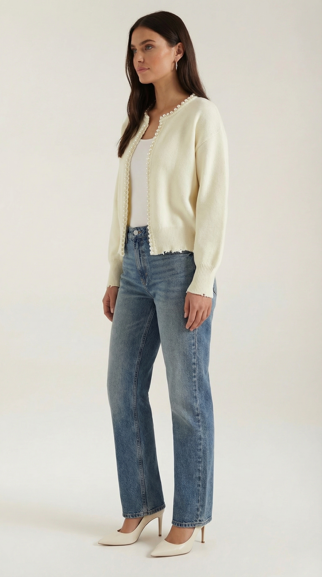 Caroline Cardigan met Pareldetails