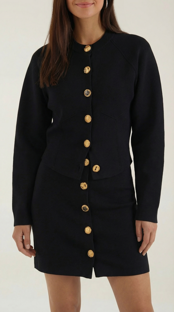 Carrie knoop-voor cardigan en rok set