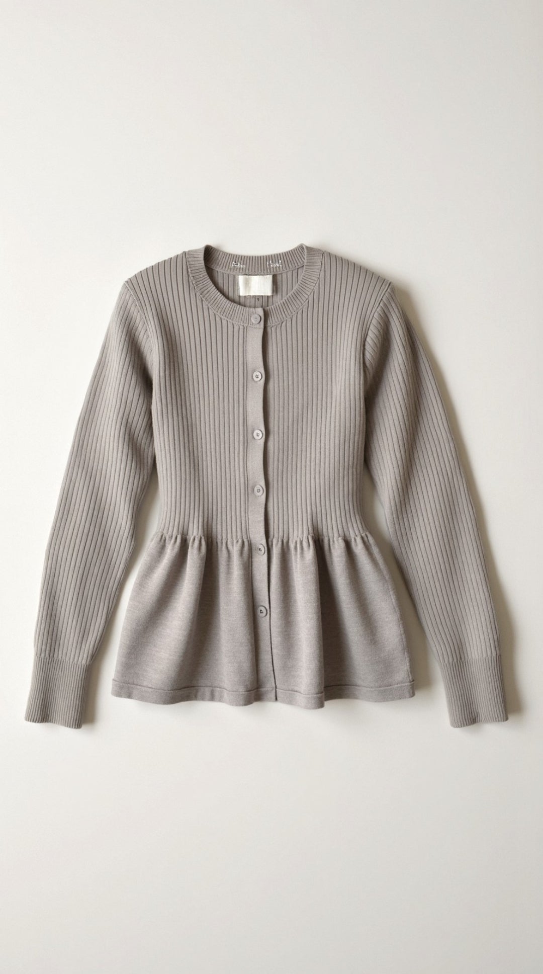 Diana Gerimpelde Knopen Cardigan