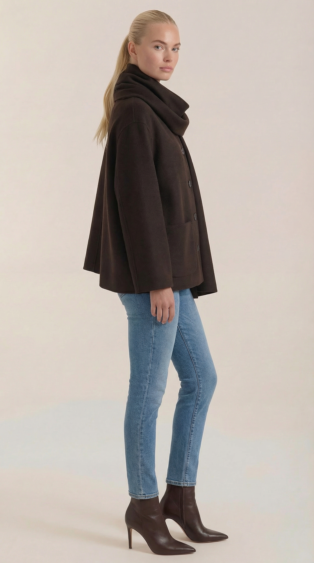 Kristina Cozy Cape-Jas