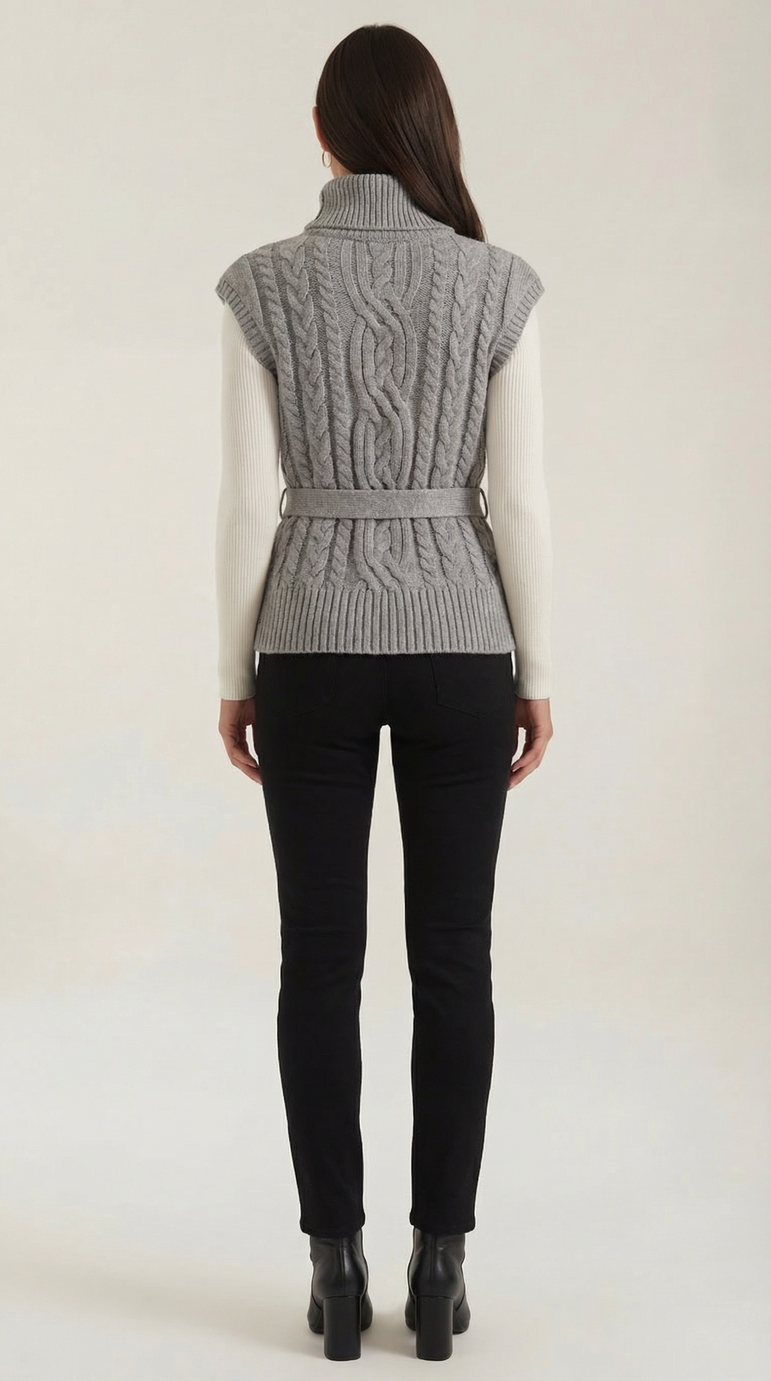 Wendy hoge hals kabelgebreide vest