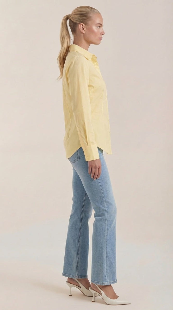 Cornelia Knopjes Blouse