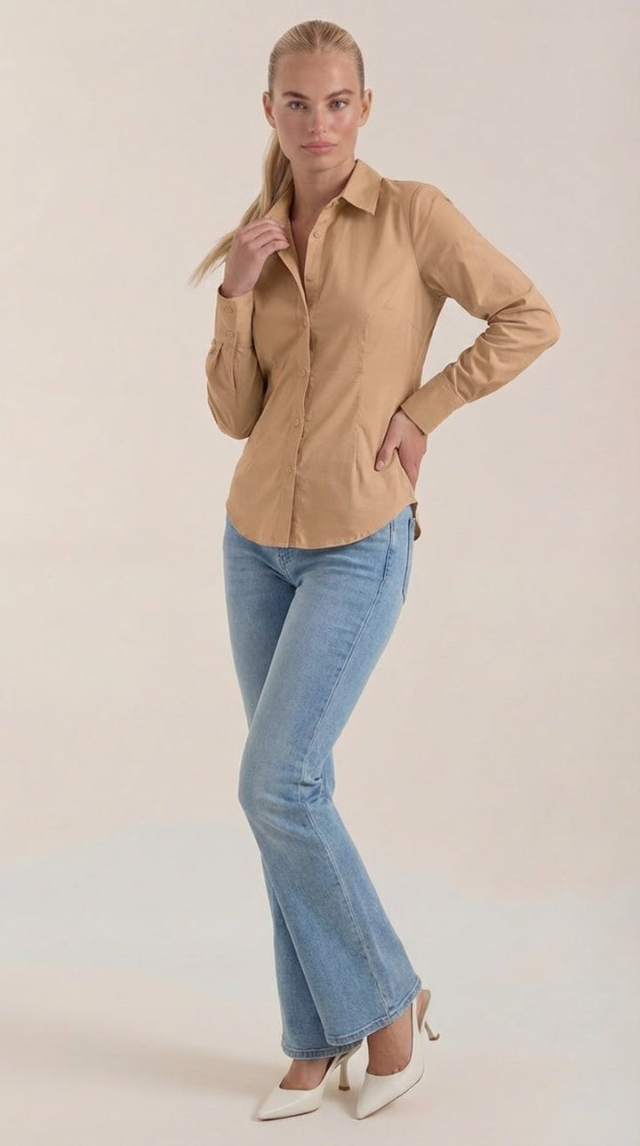 Cornelia Knopjes Blouse